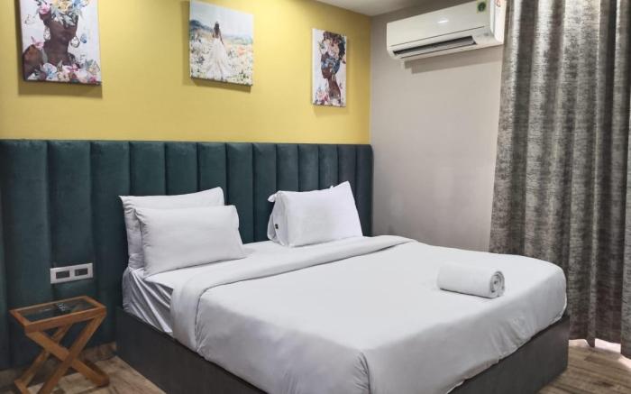 Lime Tree Hotel Near Medanta