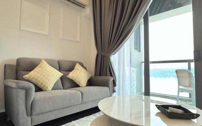 Endless SeaviewStudio unit atR&FSeine RegionByANJU