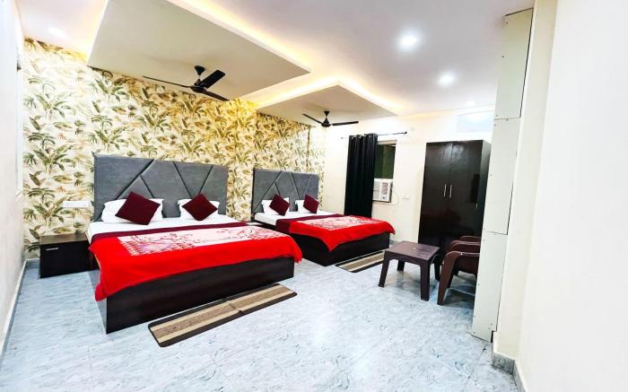 SHREEJI GUEST HOUSE