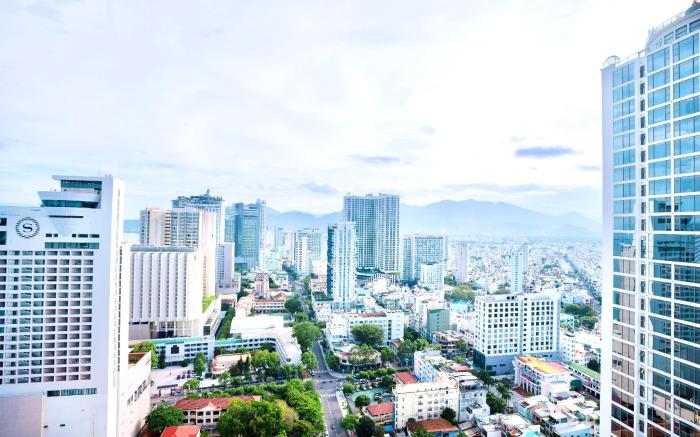 Sea@Sky 5*Suite@Gold Coast Nha Trang, Beach & Mail