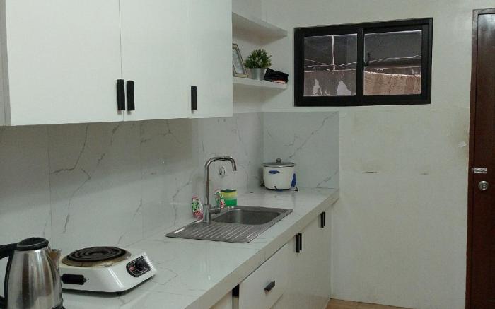 Soli8tude Stay and Floating Cottages Calatagan