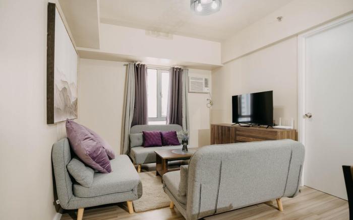NEW! Trendy 1BR @ Cebu IT Park – Prime Location