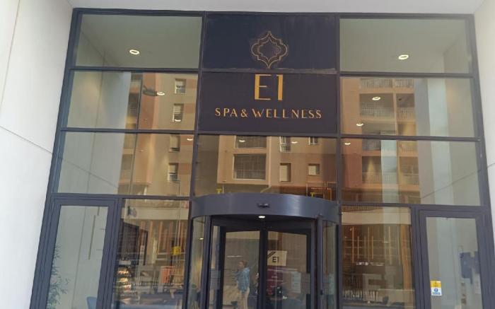 E1 High Floor Spacious Studios