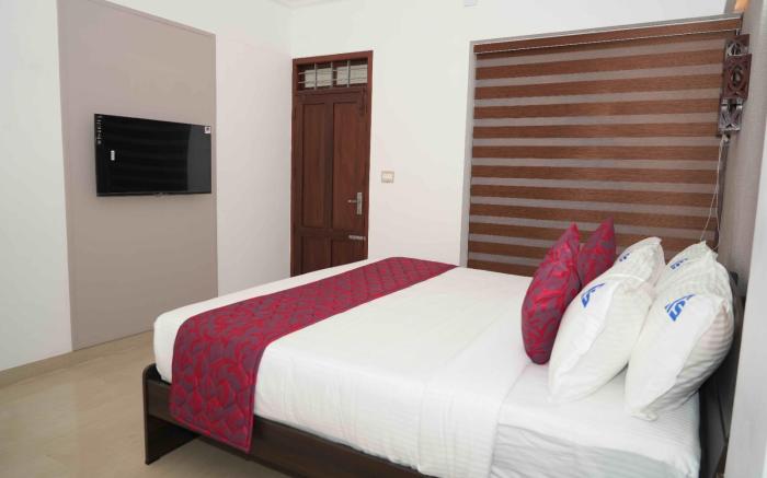 Aaram kumaramangalam lake villa