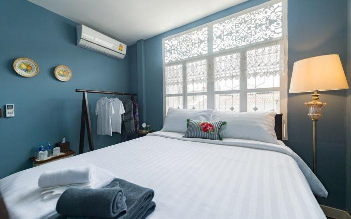 Heritage Shophouse in Yaowaraj, Bkk (room no.4/2)