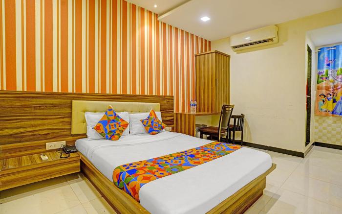 FabHotel Galaxy Inn