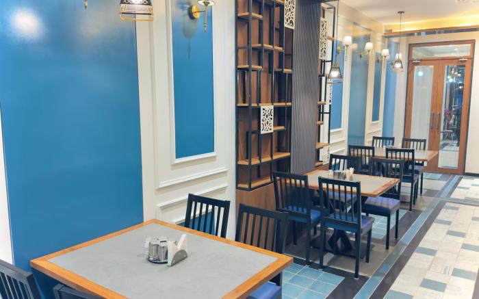 Hotel The Container, Kolhapur