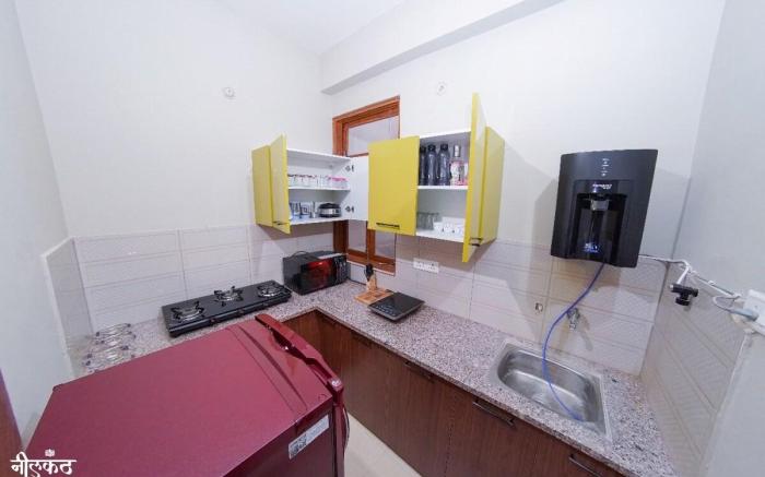 Neelkanth - 2-BHK Flat Near BHU