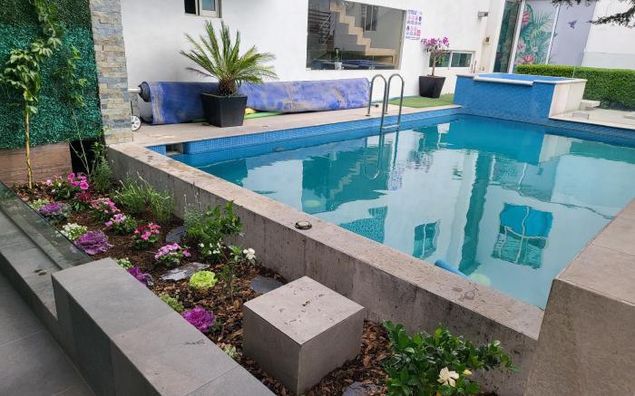 Suites Jardines