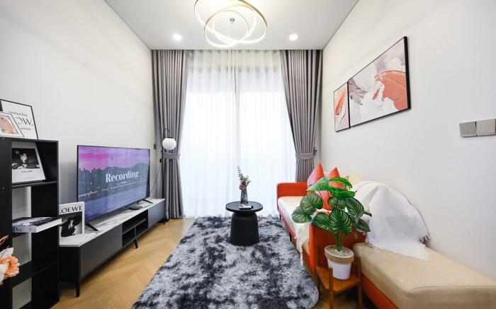 Luxury 2br/ Gym&Pool / Lumiere Riverside/City view