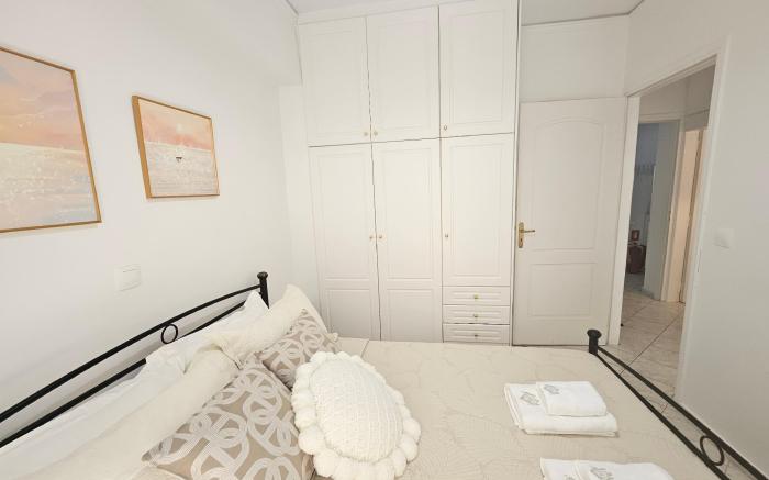 Acropolis DreamApartment-Next to SiggrouFIX Subway