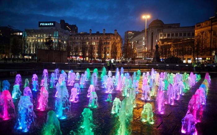 2 Level Apartment - Balcony - Free Parking - Manchester Central