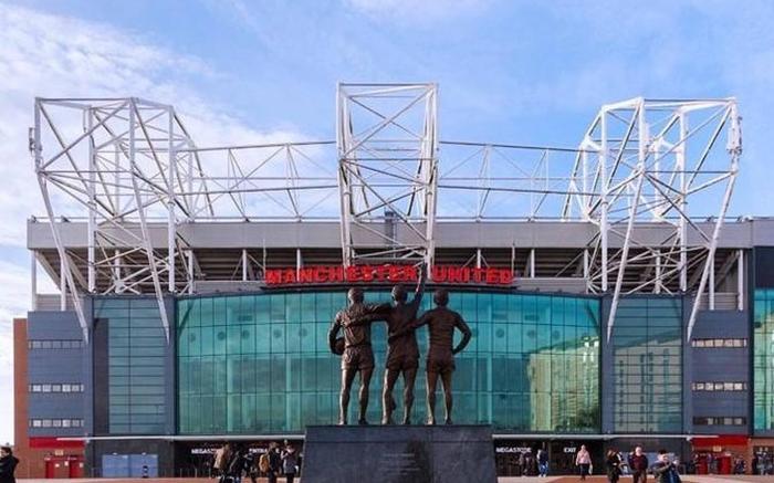 2 Level Apartment - Balcony - Free Parking - Manchester Central