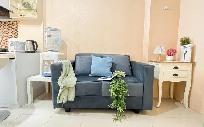 Good Deal Homey 2BR Apt Bassura City By Travelio