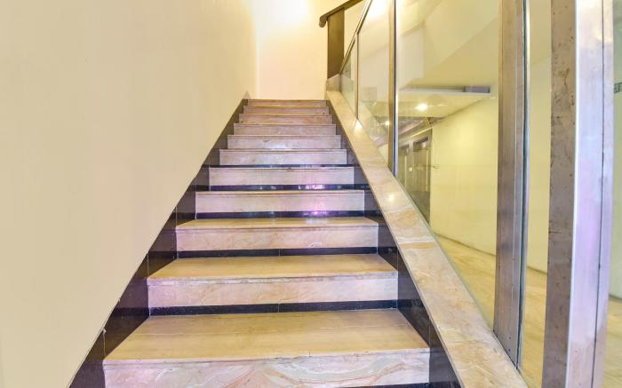 FabHotel Apex Intercontinental