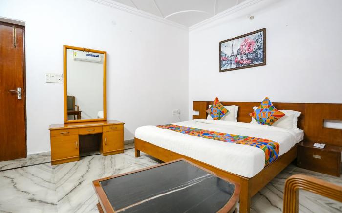 FabHotel Premium Rooms