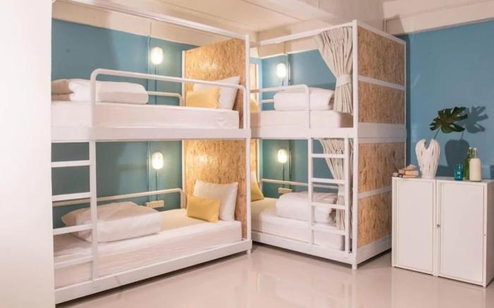 Hotel Me u