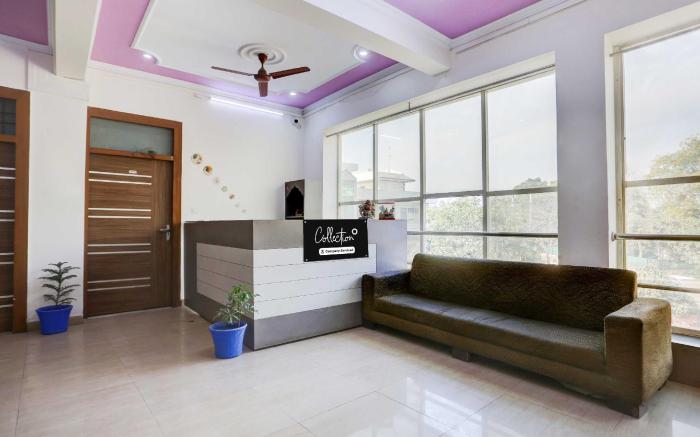Collection O Sector 4 Gurgaon