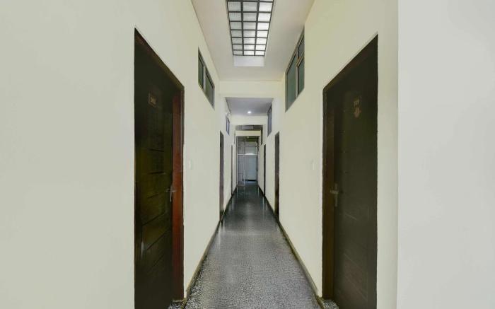 Hotel O Sunder Nagar Golvyas Formerly Hotel Rockwell