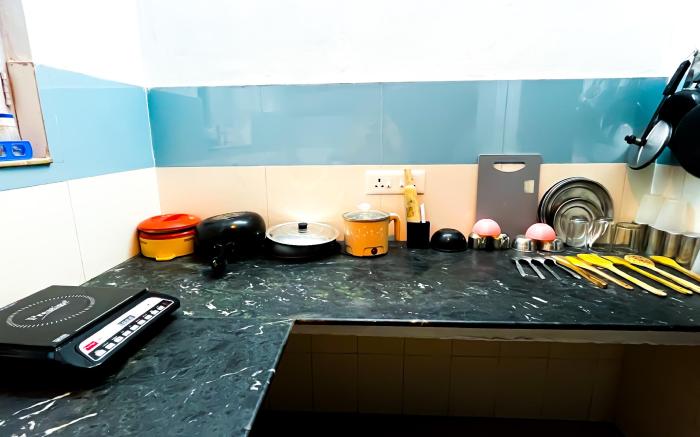 Near Sahastradhara 1BHK · 2 King Beds| RobberCave