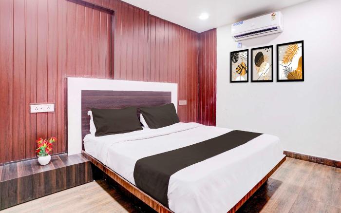 Hotel O Lokhandwala Andheri West