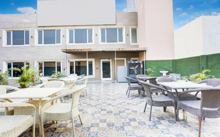 Hotel O Amritsar Near Bus Stand