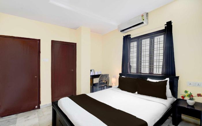 Hotel O Kothapet Near Omini Hospital