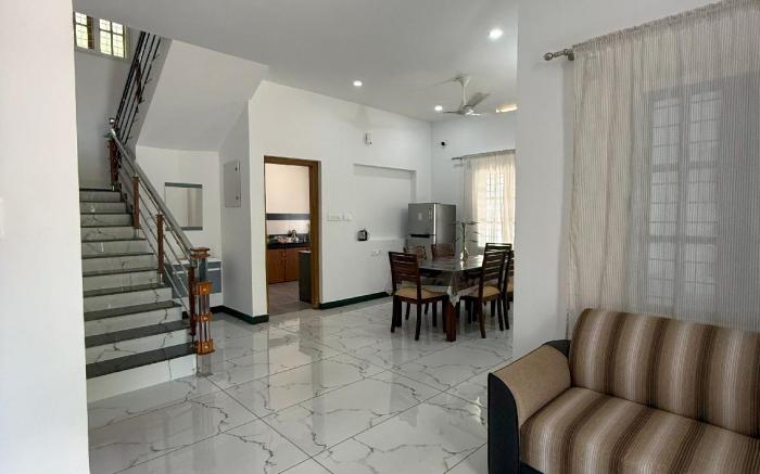 SRI Villa - Family Rooms in Wayanad - Hill Views
