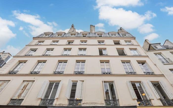 Charming Studio Center of Paris
