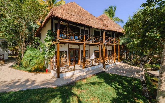 Azulea Bacalar Hotel & Spa - Lagoon Front