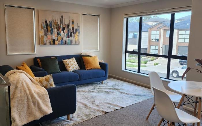 Dee's Dreamscape Dwelling
