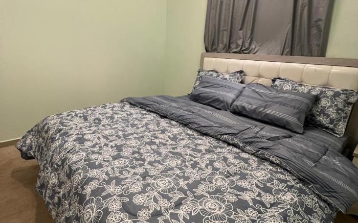 Classy & Private Studio Self Check-in 104