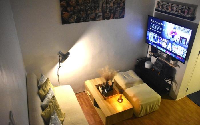 Sky Loft (Loft type Condo w/ Roofdeck Pool)