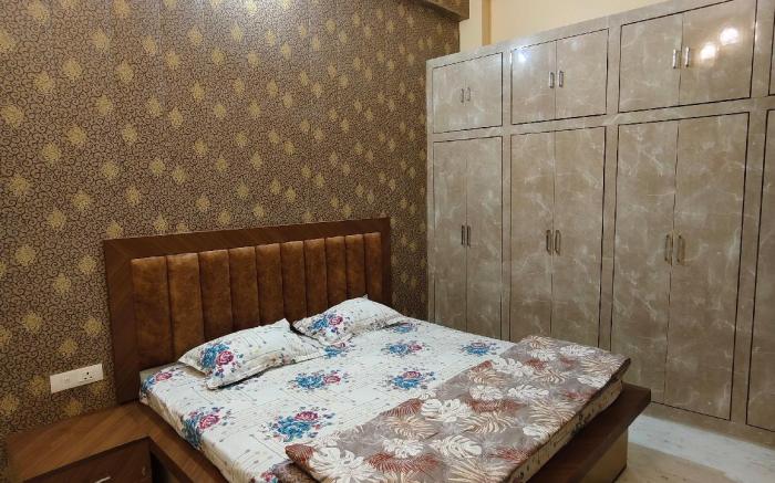 Hare Krishna Homestay 