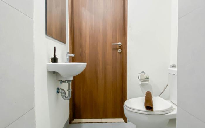 Minimalist Studio Royal Sentul Park By Travelio