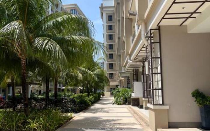 Calathea Place Staycation by Yuka