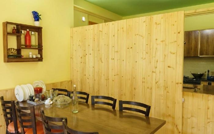 Aurum Valley Premium Duplex| Tirthan by Homeyhuts