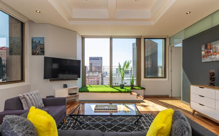 Cartwrights Corner Executive One Bedroom Apartment