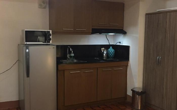 Studio Suite D beside Greenbelt Mall Makati