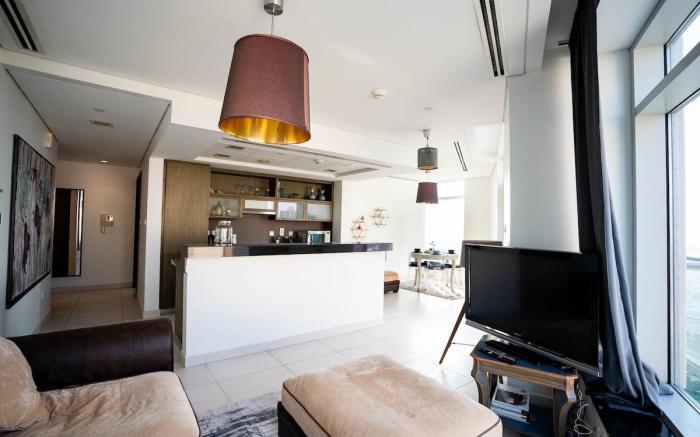 The Lofts West–5mins.walk to BurjKhalifa/DubaiMall