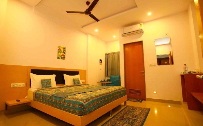 Hotel Hill View By Heritage inn