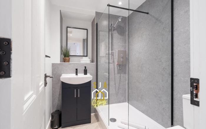 Calsayseat Stay - SJA Stays - Modern 2 Bed Apartment