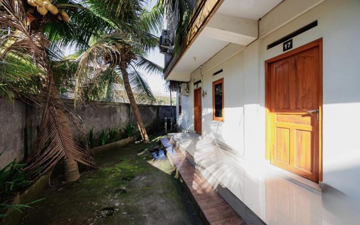 Soka Asri Guest House near Bali Zoo RedPartner