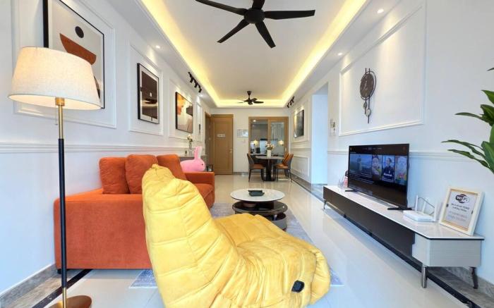 District Street 2BR unit at R&F SeineRegion ByANJU