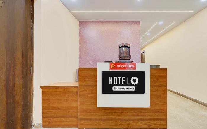 POP 83663F Hotel Divine Krc