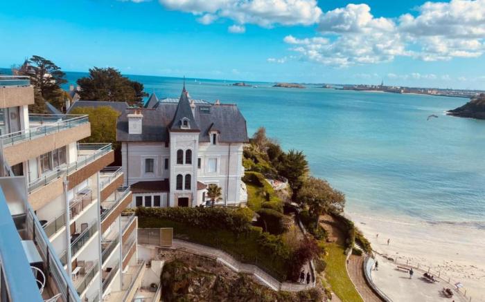 Le Crystal Dinard, Sure Hotel Collection by Best Western