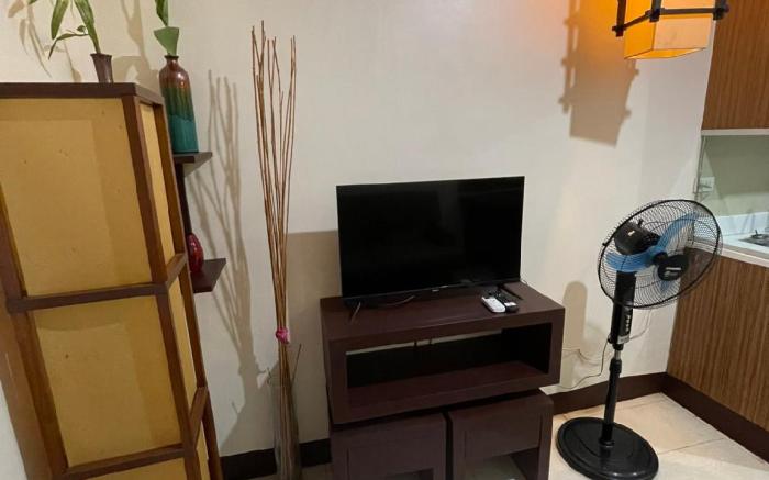 Makati City Antel Spa Residences 2707
