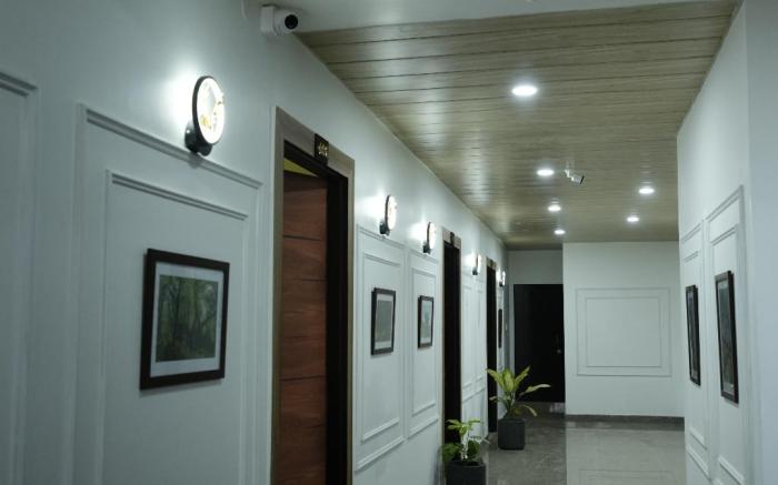 Vamsi inn,Sixmile, Guwahati