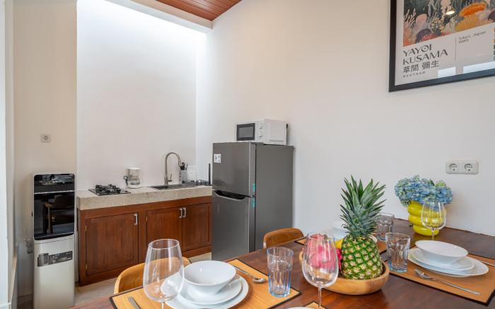 MoonlightB22 - New! Chic 2BR Villa + Private Pool