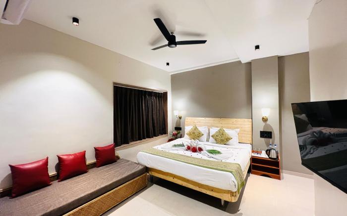 Yash Resort
